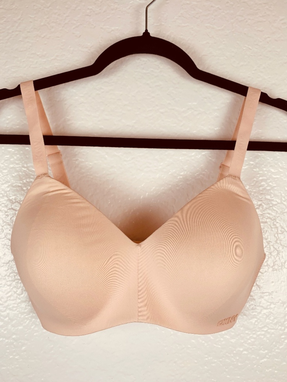 DKNY Women's Active Comfort Wireless T-Shirt Bra US Size 32C Blush Pink Padded